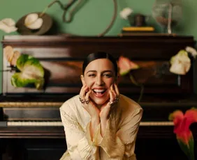 Imagem ilustrativa da imagem Roberta Sá celebra 20 anos de carreira com show no Sesc Glória