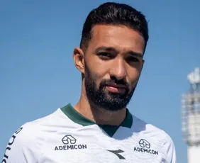 Imagem ilustrativa da imagem Sport negocia contratação do atacante Clayson, do Coritiba