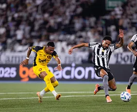 Imagem ilustrativa da imagem Sport repete roteiro de frustrações e leva virada do Botafogo no Nilton Santos