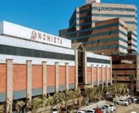 Imagem ilustrativa da imagem Técnicos de enfermagem são presos por suspeita de matar pacientes com desinfetante em hospital do DF