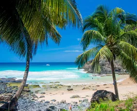 Imagem ilustrativa da imagem Turista de São Paulo morre após afogamento na Praia do Cachorro, em Noronha