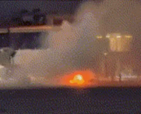 Imagem ilustrativa da imagem Vídeo mostra pânico em avião após incêndio em Guarulhos; passageiros foram retirados por inflável