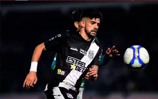 Imagem ilustrativa da imagem Atacante Matheus Régis está perto de ser anunciado pelo Santa Cruz