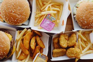 Imagem ilustrativa da imagem Consumo crescente de ultraprocessados aumenta o risco de morte prematura no Brasil