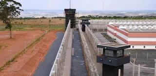 Imagem ilustrativa da imagem Deputado pede ao TCU suspensão de contrato com empreiteira de investigado para obra em presídio