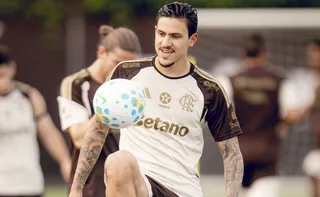 Imagem ilustrativa da imagem Flamengo escolhe titulares para clássico com Vasco