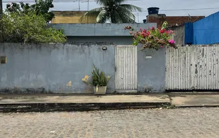 Imagem ilustrativa da imagem Idosa é esfaqueada durante assalto em Carpina; jovem de 18 anos é preso