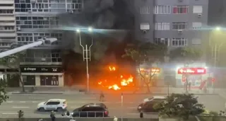 Imagem ilustrativa da imagem Incêndio atinge loja em Copacabana, no Rio, e deixa quatro feridos