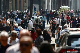 Imagem ilustrativa da imagem Mais de 8,6 milhões deixam pobreza; Brasil tem melhor nível desde 2012