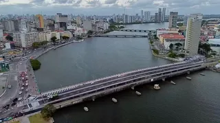 Imagem ilustrativa da imagem Ponte Giratória já está aberta ao trânsito no Bairro do Recife