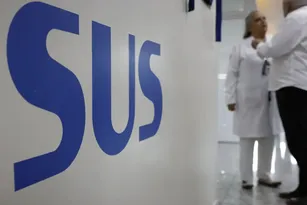 Imagem ilustrativa da imagem Saúde anuncia R$ 9,8 bi para adaptar SUS a mudanças climáticas