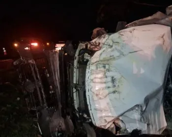 Imagem ilustrativa da imagem Motociclista morre e seis pessoas ficam feridas em acidente em Conceição da Barra