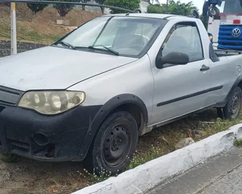Imagem ilustrativa da imagem PRF flagra motorista dirigindo com CNH vencida há mais de 20 anos em Abreu e Lima