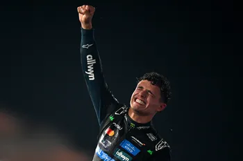Imagem ilustrativa da imagem Lando Norris faz prova segura e conquista seu primeiro título na Fórmula 1