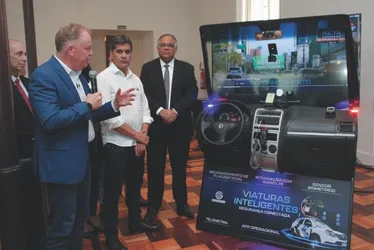 Imagem ilustrativa da imagem 300 câmeras em viaturas vão identificar criminosos no ES