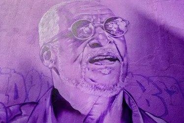 
          Imagem ilustrativa da imagem "A Cara de Vitória": projeto transforma a capital em galeria de arte a céu aberto
          