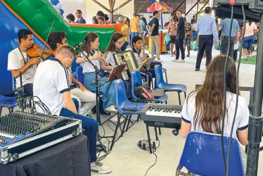 
          Imagem ilustrativa da imagem Ação social da Igreja Cristã Maranata em terra vermelha atende 20 mil pessoas
          