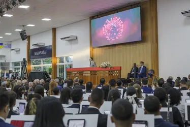 
          Imagem ilustrativa da imagem Alcance global para propagar mensagem
          