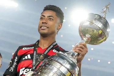 
          Imagem ilustrativa da imagem Após título, Bruno Henrique diz que quer se aposentar no Flamengo
          