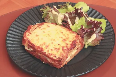 Imagem ilustrativa da imagem Aprenda a preparar o clássico sanduíche francês