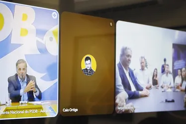 
          Imagem ilustrativa da imagem "Arnaldinho tem a permissão de ser candidato ao governo", diz Aécio Neves
          