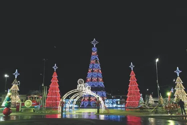 
          Imagem ilustrativa da imagem Atrações para toda família nas vilas natalinas do ES
          