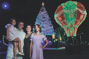 
          Imagem ilustrativa da imagem Atrações para toda família nas vilas natalinas do ES
          