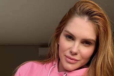 
          Imagem ilustrativa da imagem Bárbara Evans se emociona ao relatar pânico em voo durante ventania em São Paulo
          