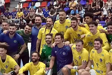 Imagem ilustrativa da imagem Brasil derrota Argentina e é campeão do Torneio Quatro Nações