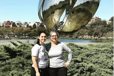 Imagem ilustrativa da imagem Brasileira morre após ser atacada na rua por homem desconhecido em Buenos Aires, diz família