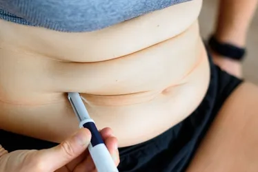 
          Imagem ilustrativa da imagem Canetas emagrecedoras falsas pode causar danos a órgãos vitais, apontam médicos
          