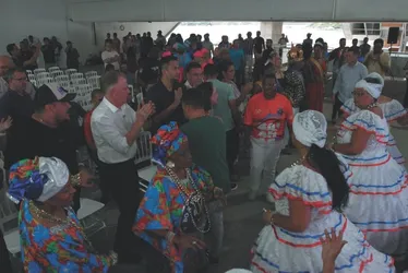 
          Imagem ilustrativa da imagem Carnaval 2026: Escolas de samba vão receber R$ 6,7 milhões
          