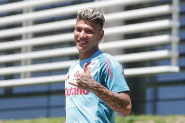 Imagem ilustrativa da imagem Carrascal sofre edema ósseo e vira dúvida no Flamengo para os próximos jogos