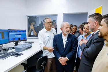 
          Imagem ilustrativa da imagem Colatina ganha acelerador linear e amplia tratamento oncológico pelo SUS
          