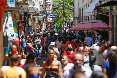Imagem ilustrativa da imagem Comércio do Centro do Recife terá abertura especial de fim de ano com reforço da PM