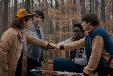
          Imagem ilustrativa da imagem Como 'Stranger Things' aposta em novas crianças para criar seu grande final
          