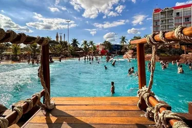 
          Imagem ilustrativa da imagem Competição de comer melancia em resort termina em morte de hóspede em SP
          