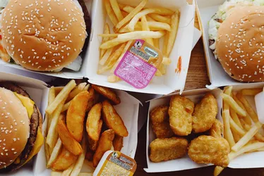 Imagem ilustrativa da imagem Consumo crescente de ultraprocessados aumenta o risco de morte prematura no Brasil