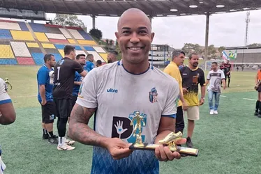 
          Imagem ilustrativa da imagem Copa Metropolitana: Pânico leva susto, mas é campeão nos pênaltis
          