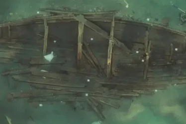 Imagem ilustrativa da imagem Coreia do Sul recupera navio naufragado há 600 anos com carga intacta