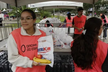 Imagem ilustrativa da imagem Corrida Tribuna Ruas da Cidade: atletas com deficiência brilham na prova