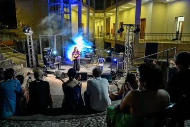 
          Imagem ilustrativa da imagem Cultura, lazer  e grandes  eventos
          