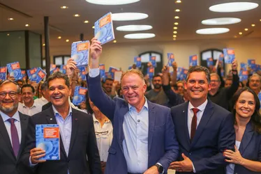 Imagem ilustrativa da imagem Curtas: Gilson banca Euclério; Ricardo cita polarização e mais