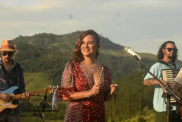 Imagem ilustrativa da imagem Dez shows na 13ª Feijoada do João e outras programações para o domingo