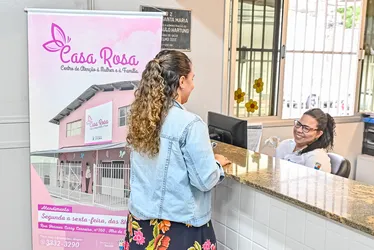 
          Imagem ilustrativa da imagem Dois milhões de consultas e exames especializados
          