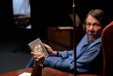 
          Imagem ilustrativa da imagem “Eita”, um Lenine bem nordestino!
          