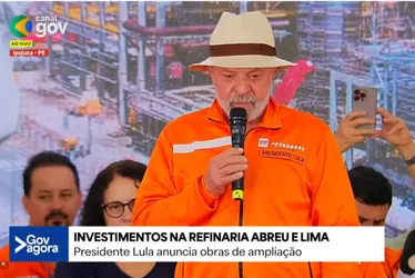 
          Imagem ilustrativa da imagem Emocionado, Lula pede 'movimento dos homens' no combate à violência contra a mulher
          