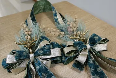 
          Imagem ilustrativa da imagem Enfeite para decorar portas com estilo para o Natal
          