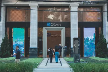 Imagem ilustrativa da imagem Especialistas alertam para riscos em investimentos após Banco Master quebrar