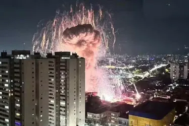 Imagem ilustrativa da imagem Explosão em galpão deixa um morto e atinge veículos e casas na zona leste de SP